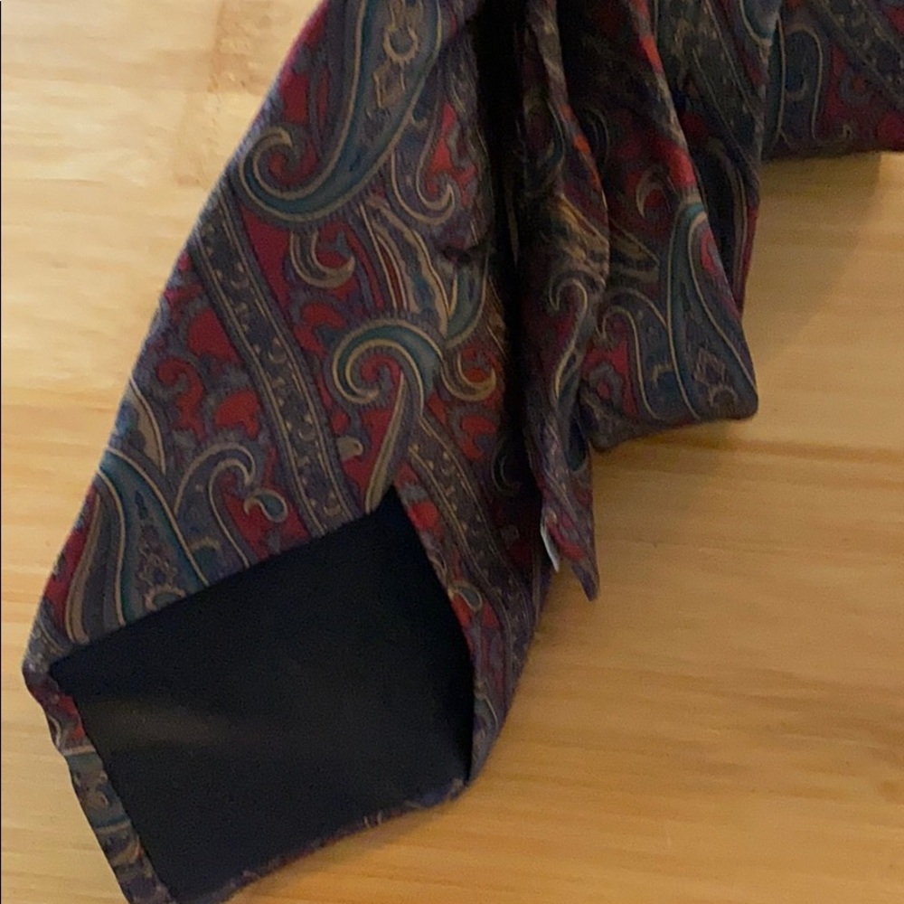 Tie - Picture 2 of 2